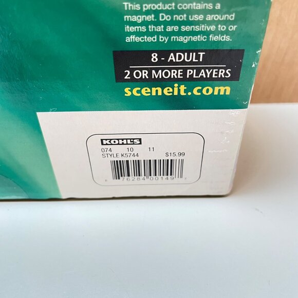 Jr. Scene It? To Go! The DVD Game - Movie Music TV & Sports Trivia - Picture 6 of 10